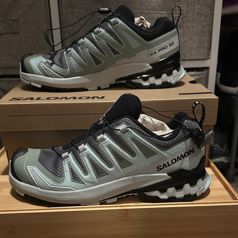 SALE! Salomon Women’s XA Pro 3D Trail Shoes - Black and Gray. NO OFFER!